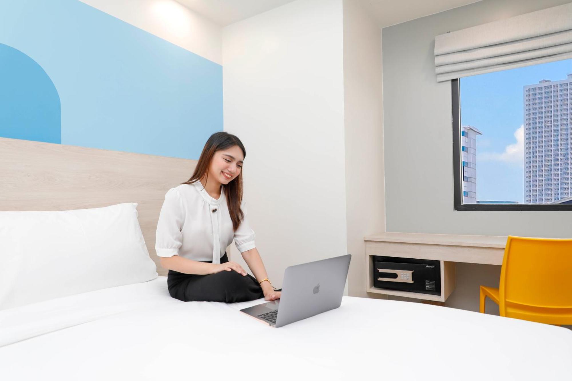 Hop Inn Hotel Iloilo Εξωτερικό φωτογραφία